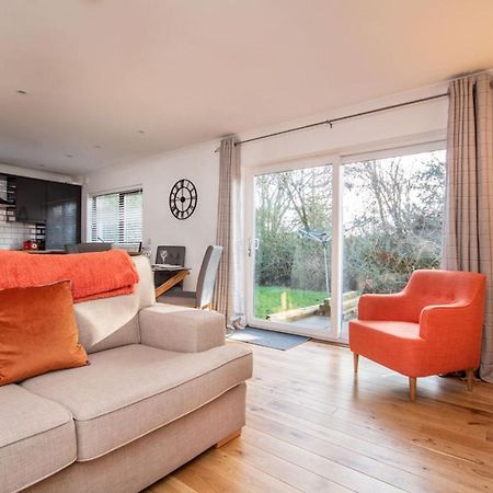 Апартаменты Flat 1, 69 Macewen Drive Инвернесс Экстерьер фото